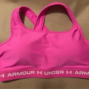 344F Under Armour Vibrant Pink Sports Bra